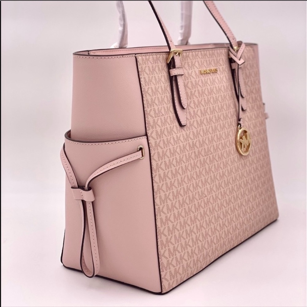 Michael Kors Gilly Large  Tote Shoulder Bag - Picture 5 of 10